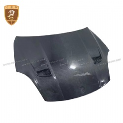 Porsche Cayenne 9Y0 Mansory dry carbon engine cover